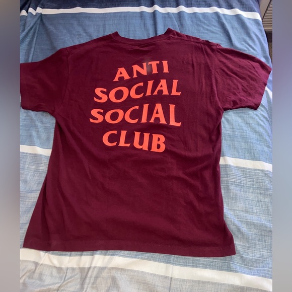 Anti Social Tee - Picture 1 of 3